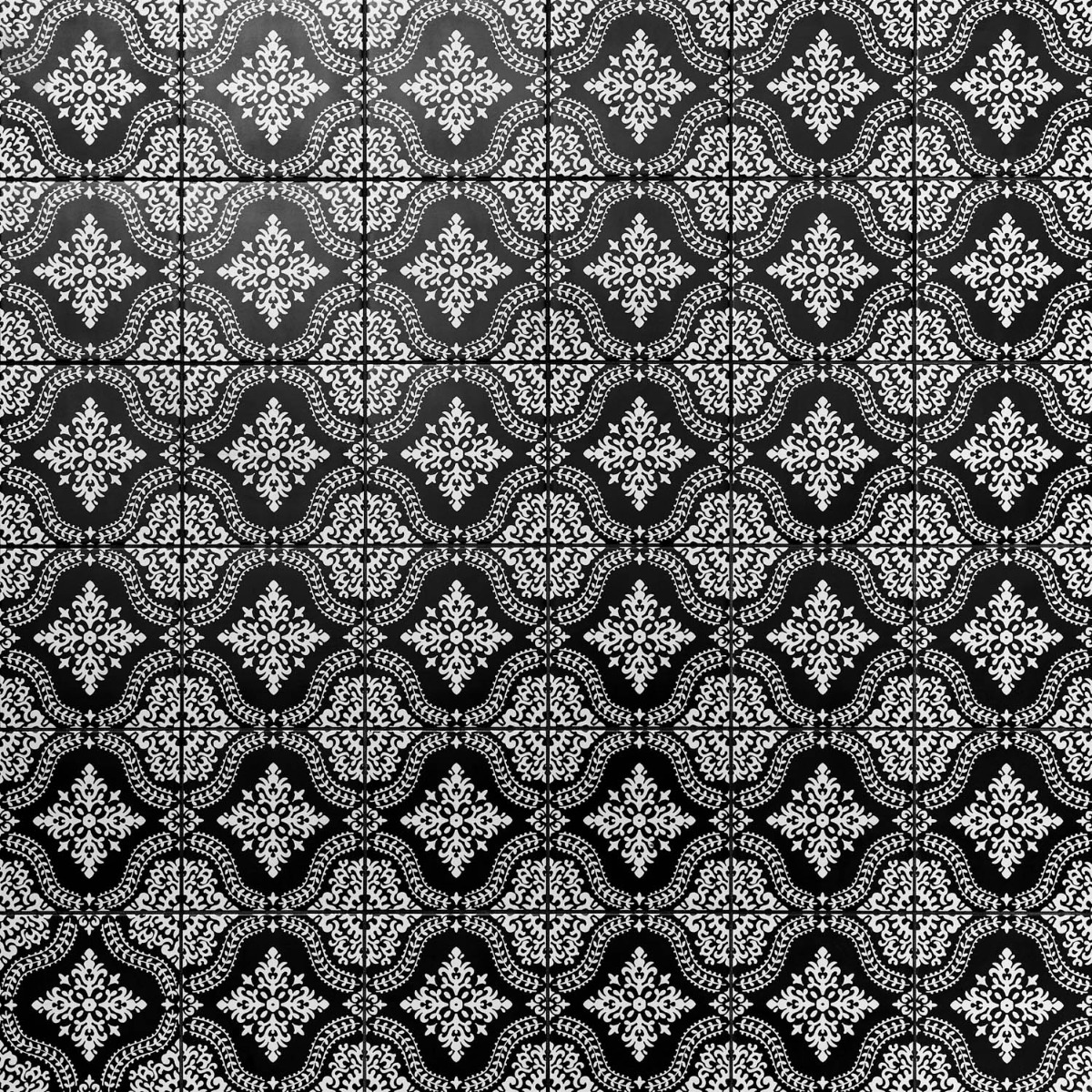 Elowynn Flora Midnight Black 8x8 Matte Porcelain Tile